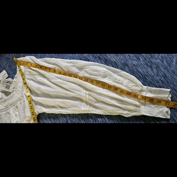 Elegant White Lace Trim Blouse-NWT- Size Medium - Picture 13 of 15